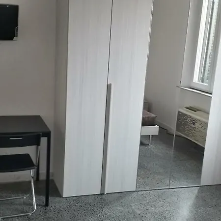 4 Keys Central Bed & Breakfast Pisa